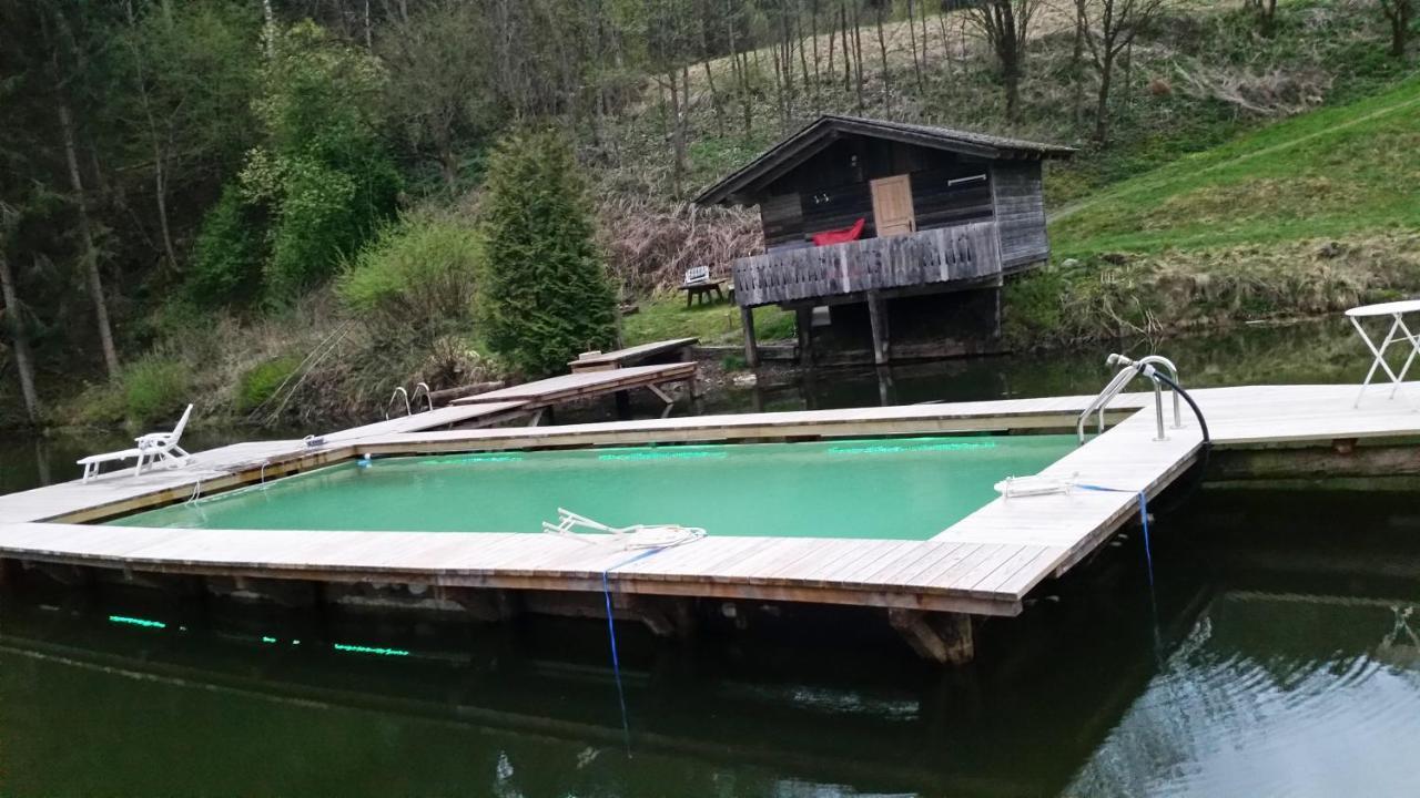 Huette Zum Verlieben Gurk Exteriör bild